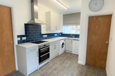 Lower Deck, 14 Headleigh Road Kitchen