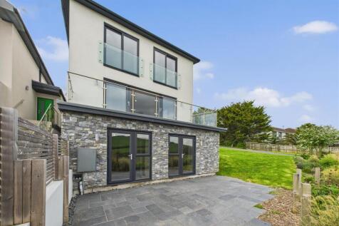 The Wave House From Patio