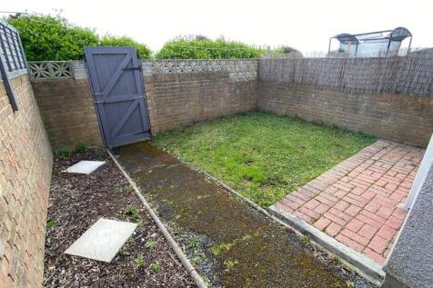 40 Reeds Way Rear Garden