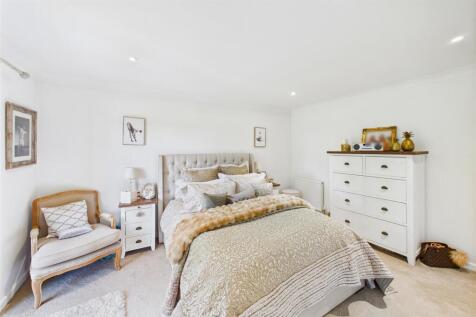 Bedroom No1