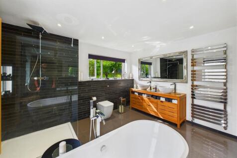 Bed 1 En-Suite