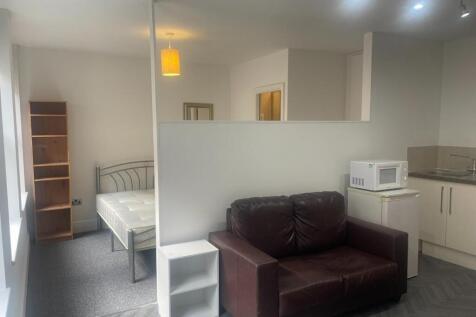 Living/Kitchen