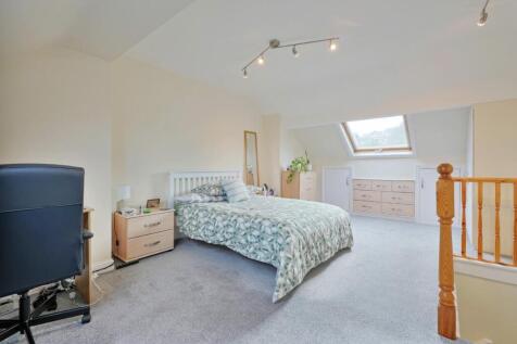 Bedroom 3, pic 2.jpg