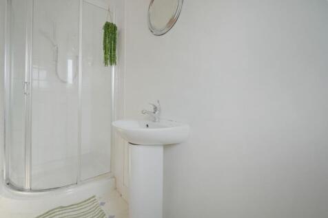 Shower room.jpeg