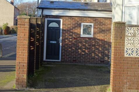 Flat entrance.JPG
