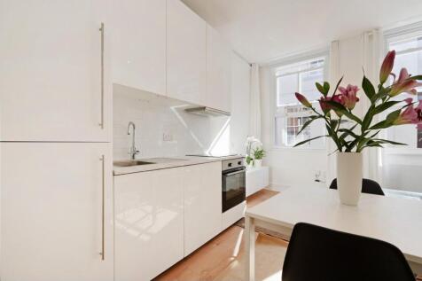 Kitchen2.jpg
