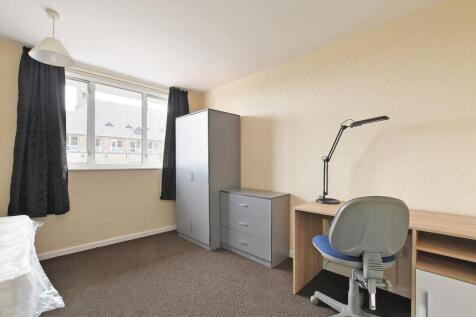 Netherthorpe, bedroom 2, pic 2.jpg