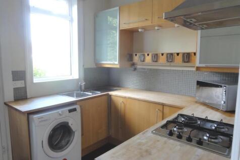 Kitchen2.jpg