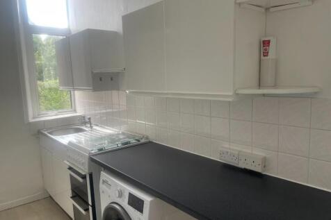 Kitchen.JPEG