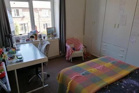 459 Springvale Road - First floor front room 2.jpg