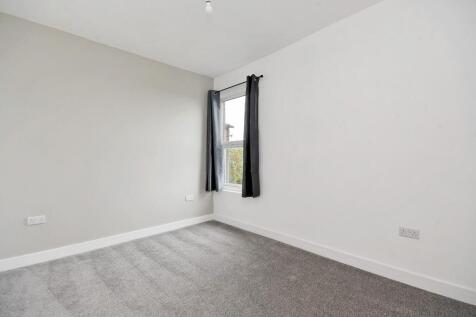 Rear Bedroom