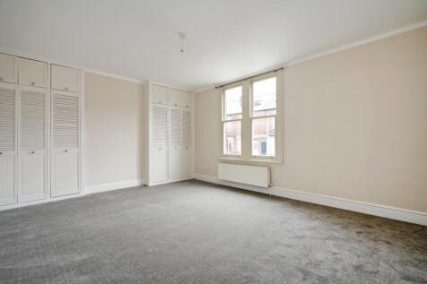 Front Bedroom