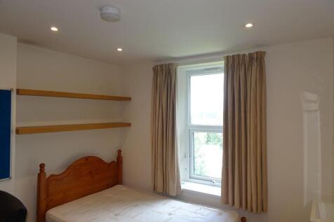 Bedroom 2.JPG