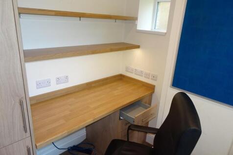 Bedroom 2.JPG