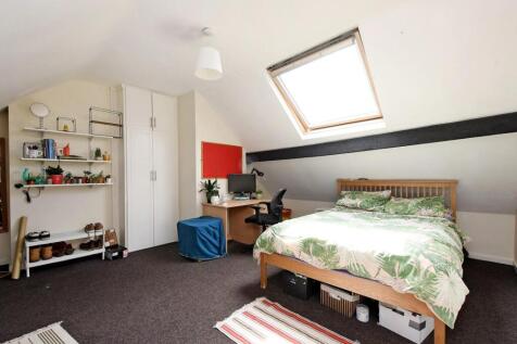 4a Ashdell Road, bedroom 3.jpg