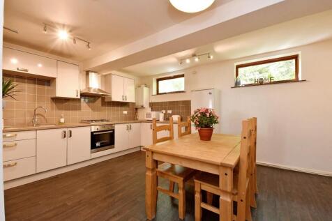 53 Western Road,dining area.jpg