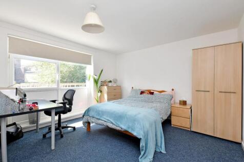 53 Western Road, bedroom 2.jpg