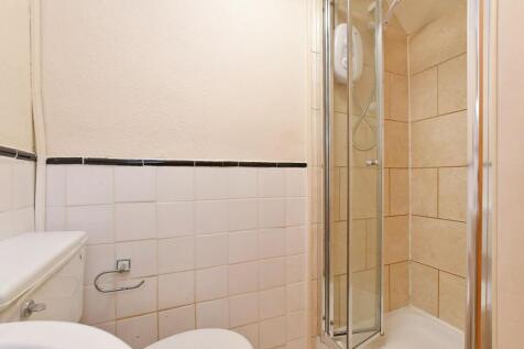 47 Brighton Terrace - top floor shower room.jpg
