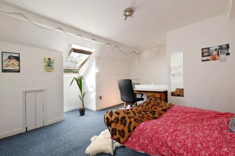 37 Barber Road, bedroom 4.jpg