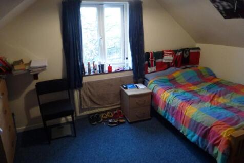 222 School - Bedroom 3.JPG