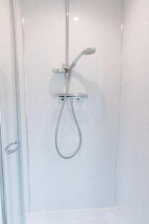 Ground floor shower.jpg