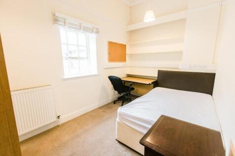 Bedroom 4.jpg
