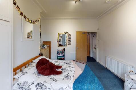 4-Moor-End-Road-Bedroom(1).jpg