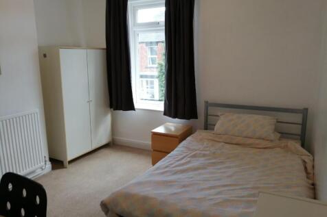 Middle floor bedroom4.jpg