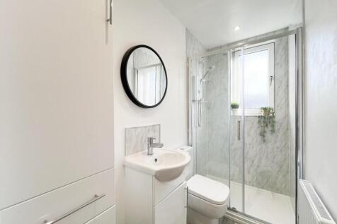 En Suite 2
