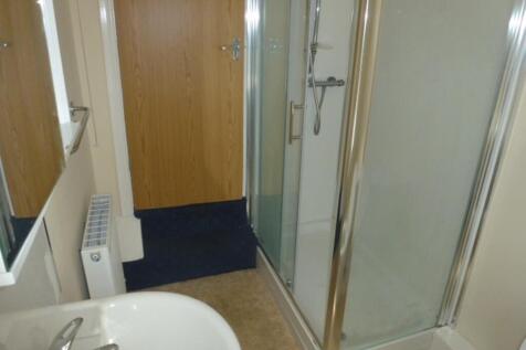 Shower room 163 Whit pic 2.JPG