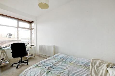 127 Western Road - Ground floor bedroom