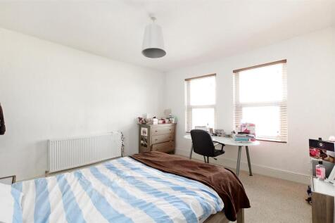 127 Western Road - 1st floor front bedroom