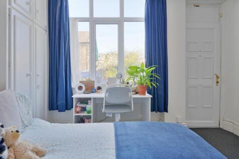 Bedroom 1, pic 2.jpeg