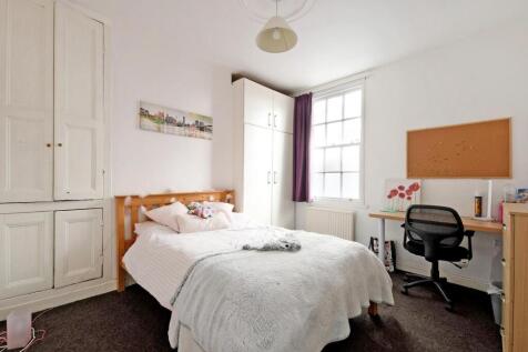 100 Milton Street, bedroom 1.jpg