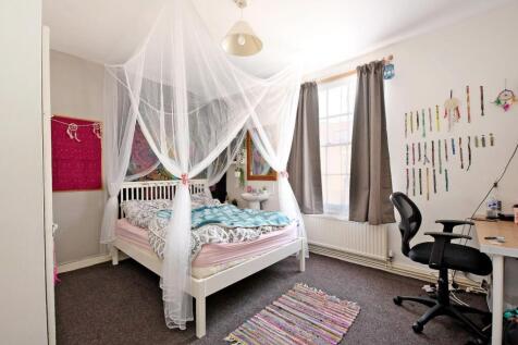 100 Milton Street, bedroom 6.jpg