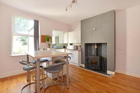 26 Birkendale Road, dining room.JPG