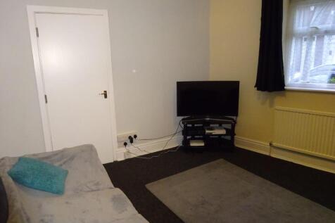 Lounge2.jpg
