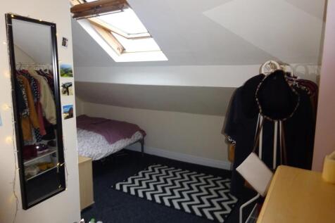 Bed3b.jpg