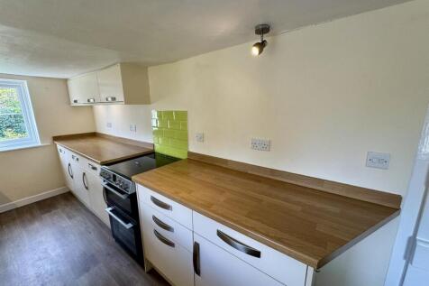 Kitchen (3/3)
