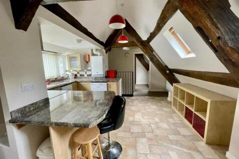 Kitchen / Diner 2 of 3