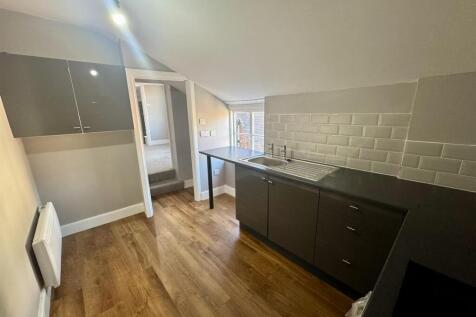 Kitchen (1/2)