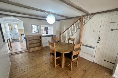Dining Room (1/2)