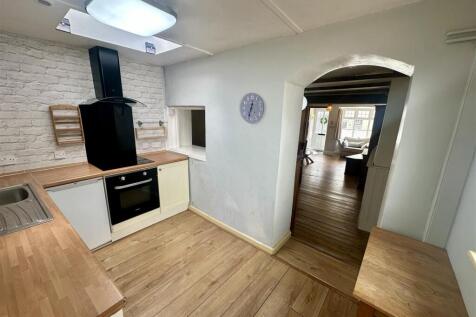 Kitchen (2/2)