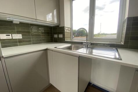 Kitchen (2/20
