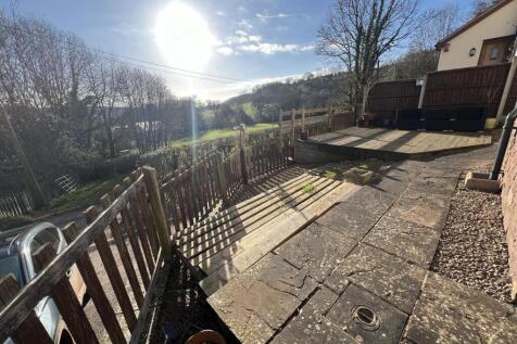 Patio (1/2)