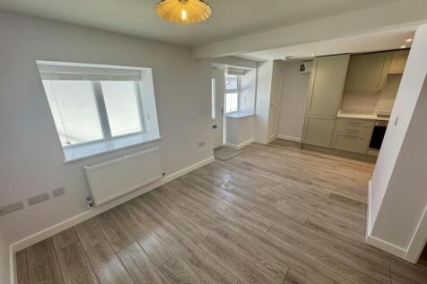 Open Plan (2/4)