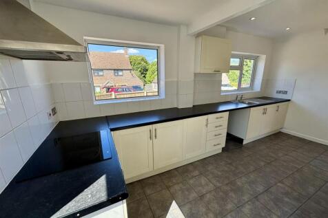Kitchen (2/2)