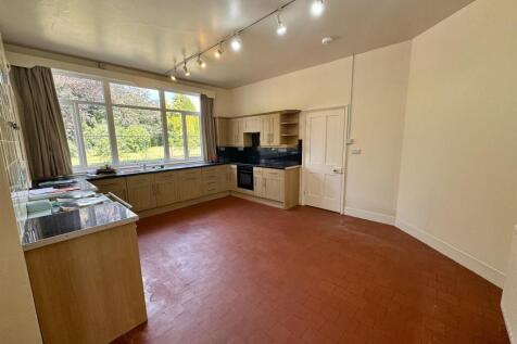 Kitchen (2/2)