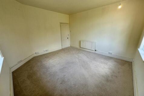 Bedroom 2 (2/2)