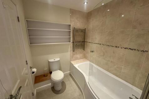 Jack &amp; Jill Bathroom (1/2)